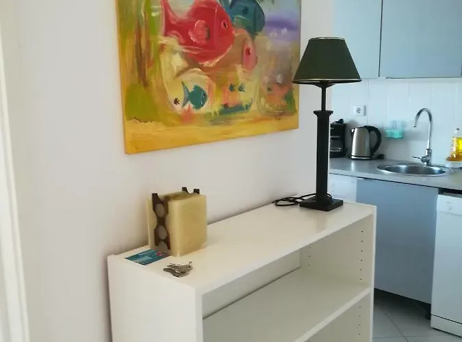 Tres Castelos 1203 *